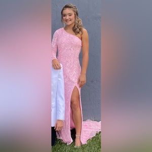 GREAT CONDITION PROM DRESS!